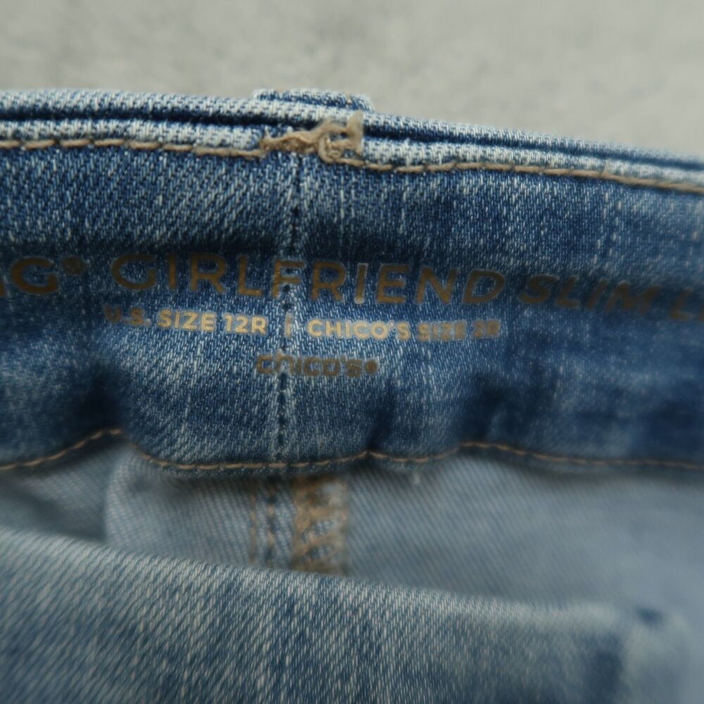 Chico's Jeans Women's 2R US-12R High-Rise Girlfriend Slim Leg Crop 24" Inseam - Picture 10 of 16